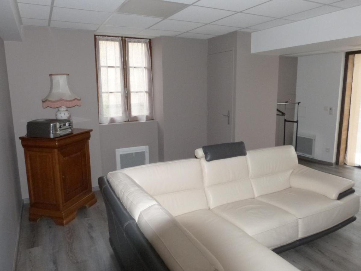 Logement Spacieux Rez-De-Chaussee, Jardin, Stationnement Devant, A 5 Minutes A Pied Du Centre De Sarlat Villa Eksteriør billede
